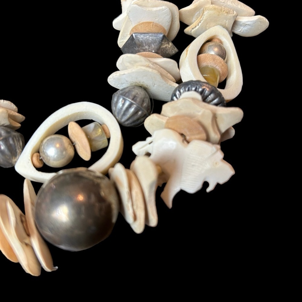 Bone Metal Stone Bead Vintage Two Tier Necklace Carved Lions Bone Hook Closure - Picture 8 of 16